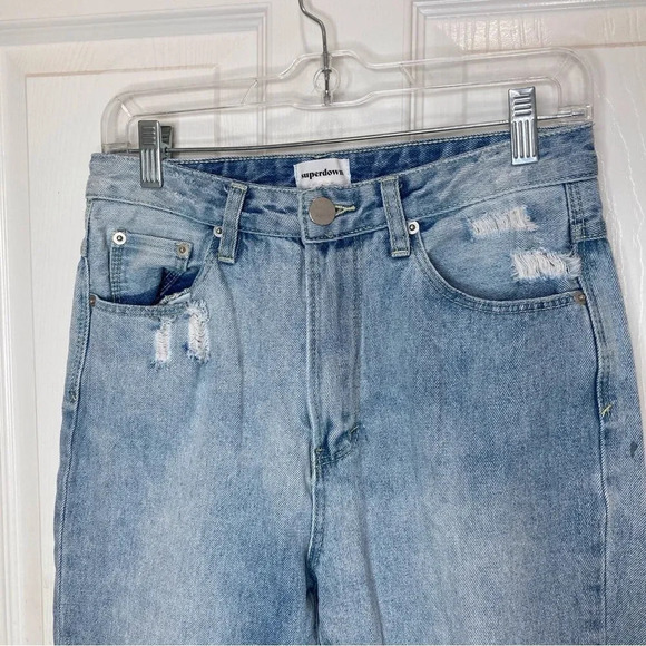 SUPERDOWN High Rise Distressed Straight Jeans Size 28 Light Wash Revolve - Picture 3 of 7